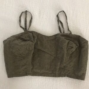 Pens and needles eyelet crop top size large